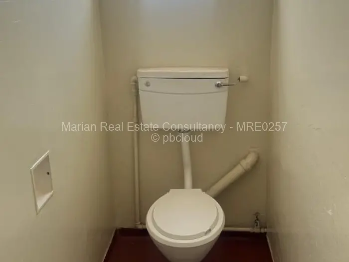 Flat/Apartment to Rent in Bulawayo City Centre, Bulawayo