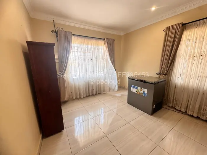 4 Bedroom Cottage/Garden Flat to Rent in Greendale