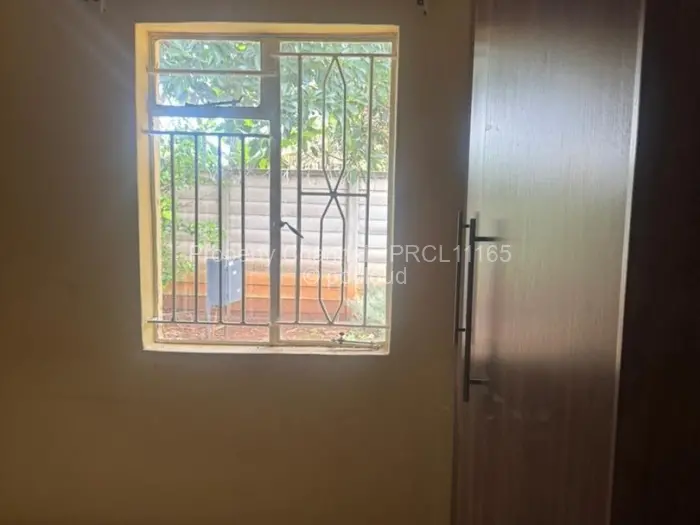 3 Bedroom Cottage/Garden Flat to Rent in Borrowdale West, Harare