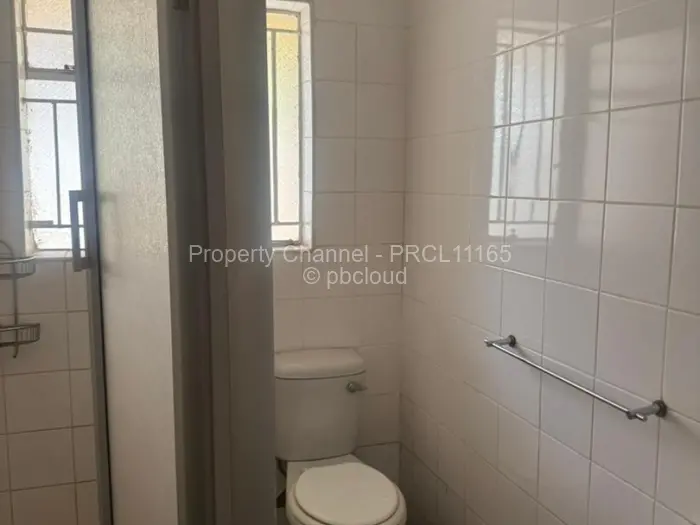 3 Bedroom Cottage/Garden Flat to Rent in Borrowdale West, Harare