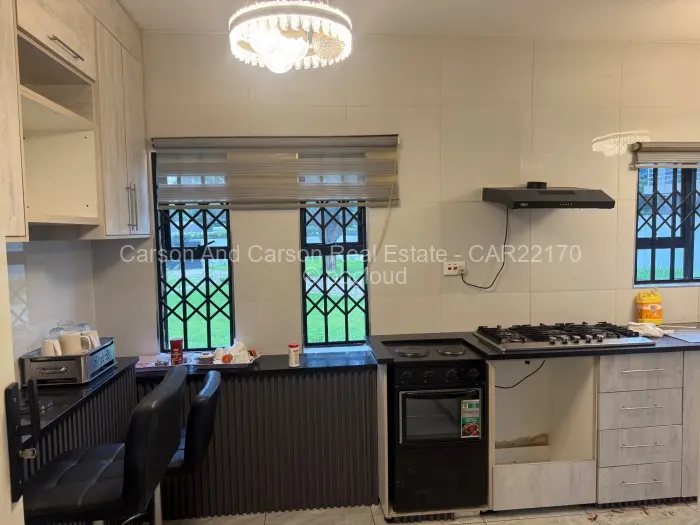 7 Bedroom House to Rent in Highlands, Harare