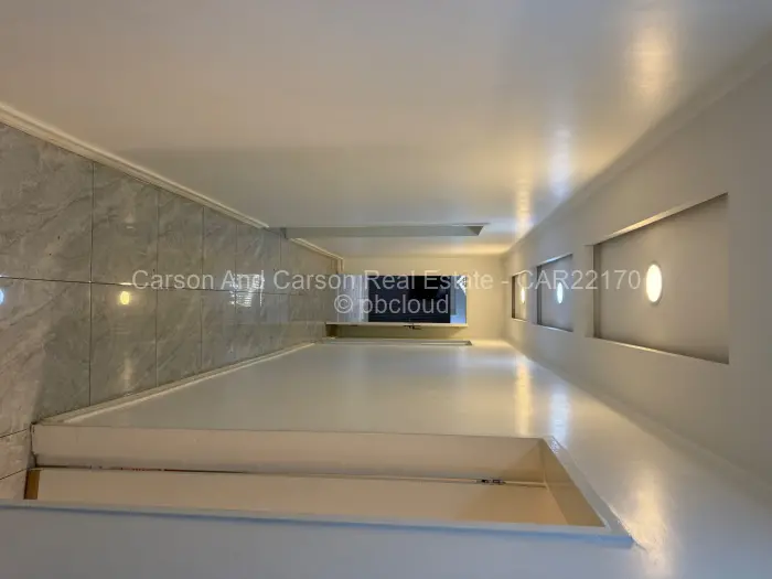 7 Bedroom House to Rent in Highlands, Harare