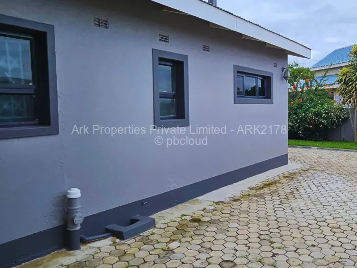 3 Bedroom House for Sale in Arlington, Harare