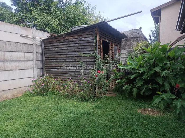 Townhouse/Cluster to Rent in Avondale West, Harare