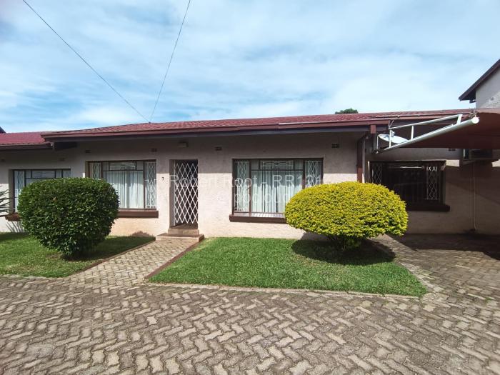 Townhouse/Cluster to Rent in Avondale West, Harare