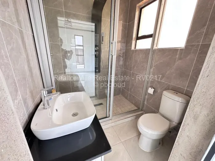 Flat/Apartment to Rent in The Grange, Harare