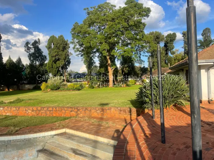 5 Bedroom House for Sale in Chisipite, Harare