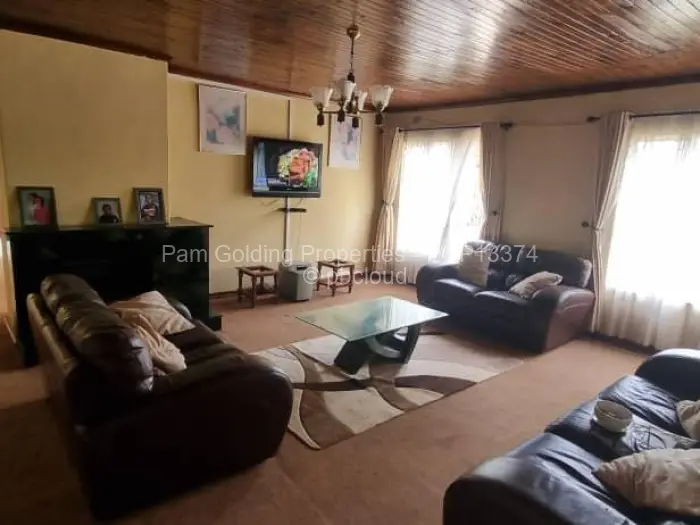 5 Bedroom House for Sale in Marlborough, Harare