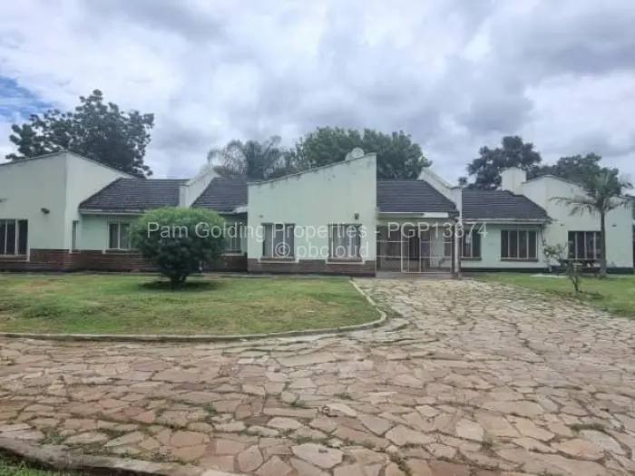 5 Bedroom House for Sale in Marlborough, Harare
