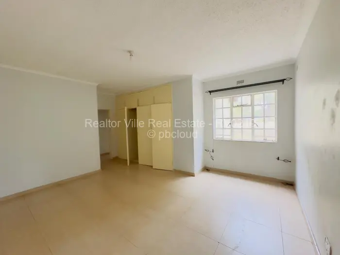 2 Bedroom House to Rent in Westgate, Harare