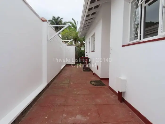 Townhouse/Cluster to Rent in Greendale North, Harare