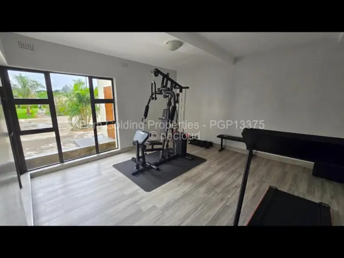 5 Bedroom House to Rent in Burnside, Bulawayo