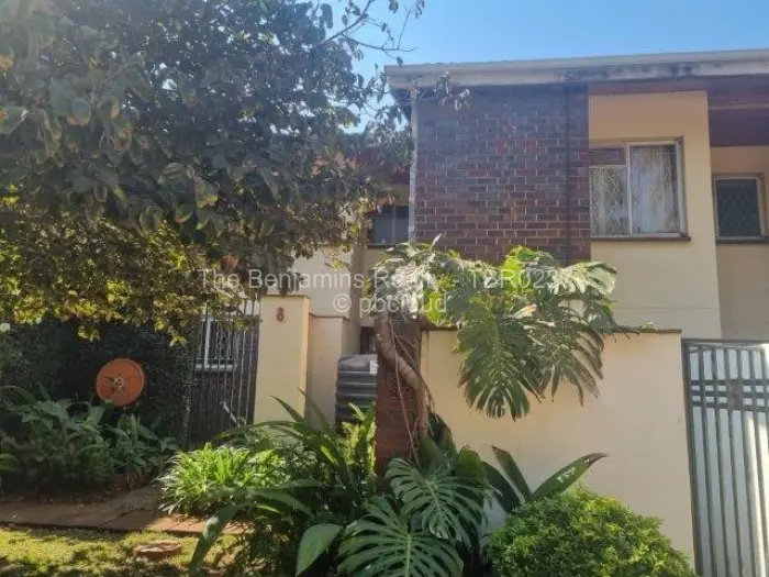 Flat/Apartment to Rent in Avondale