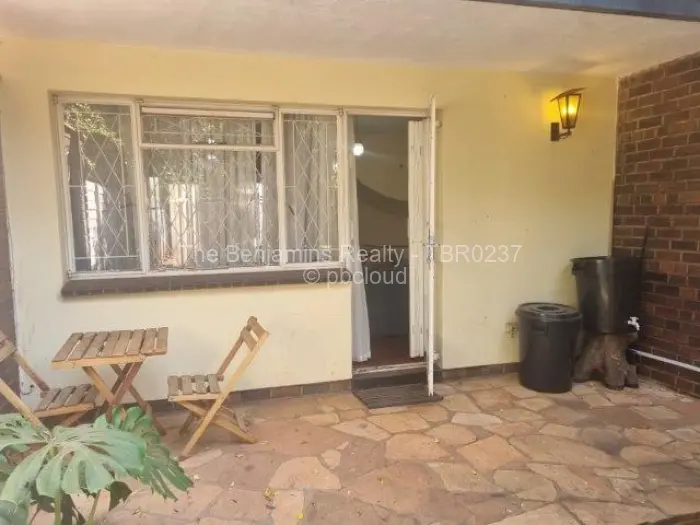Flat/Apartment to Rent in Avondale