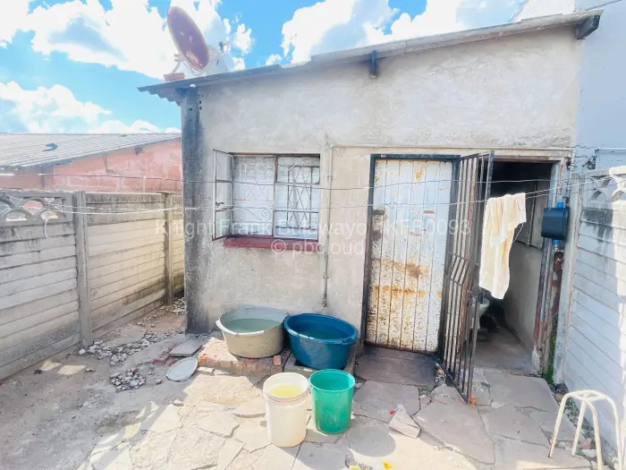 2 Bedroom House for Sale in Magwegwe, Bulawayo
