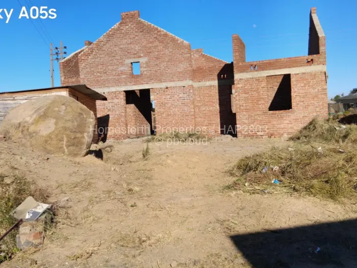 Townhouse/Cluster for Sale in Arlington, Harare