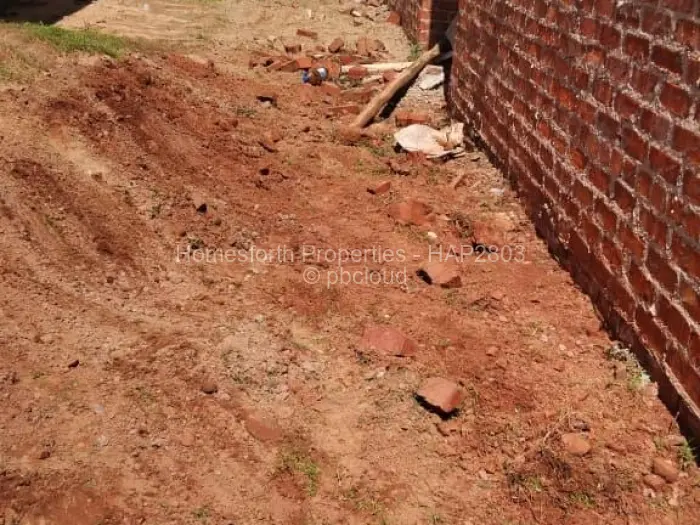 Townhouse/Cluster for Sale in Arlington, Harare