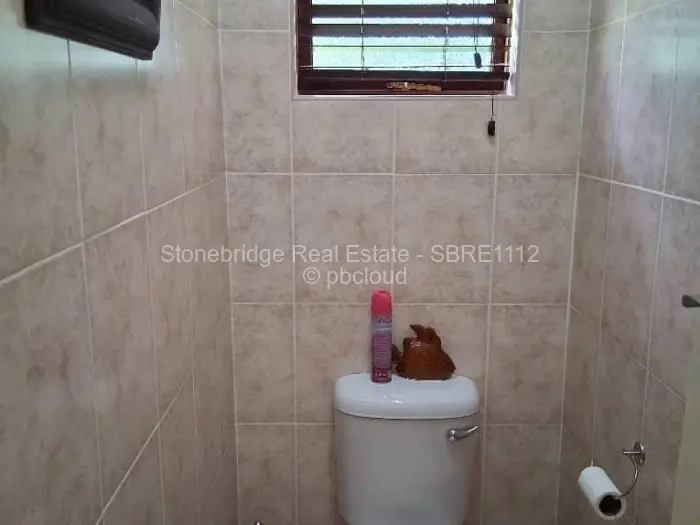 2 Bedroom Cottage/Garden Flat to Rent in Burnside, Bulawayo