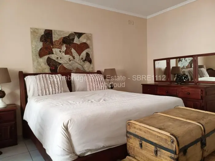 2 Bedroom Cottage/Garden Flat to Rent in Burnside, Bulawayo