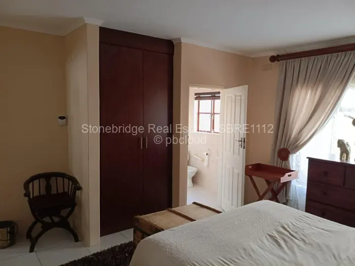 2 Bedroom Cottage/Garden Flat to Rent in Burnside, Bulawayo