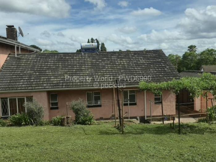 3 Bedroom House to Rent in Greendale, Harare