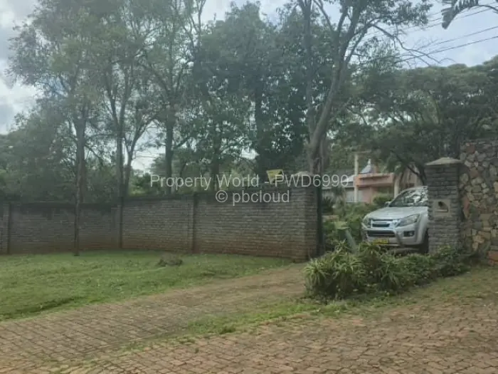 3 Bedroom House to Rent in Greendale, Harare