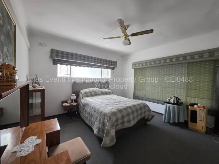 4 Bedroom House for Sale in Burnside, Bulawayo