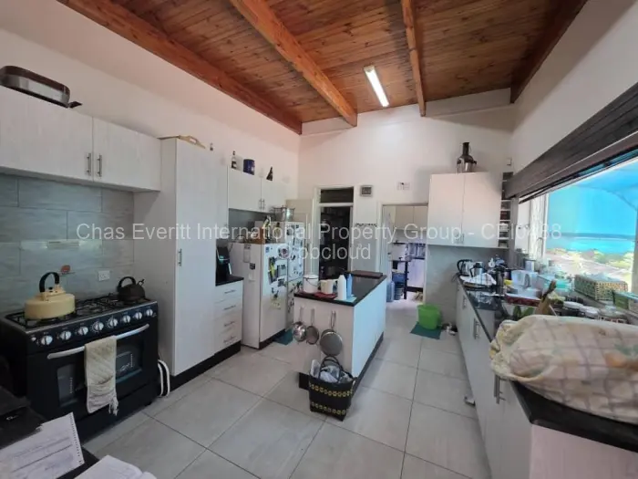 4 Bedroom House for Sale in Burnside, Bulawayo