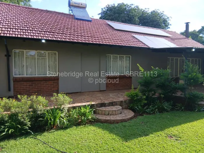 3 Bedroom House to Rent in Famona, Bulawayo