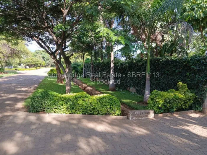 3 Bedroom House to Rent in Famona, Bulawayo