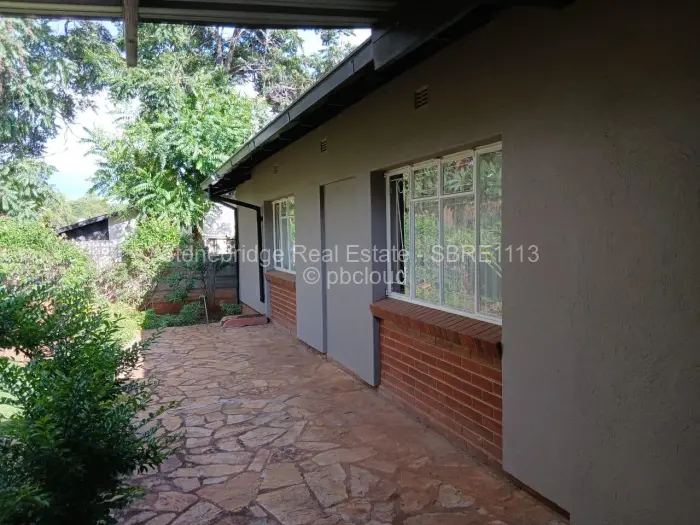 3 Bedroom House to Rent in Famona, Bulawayo