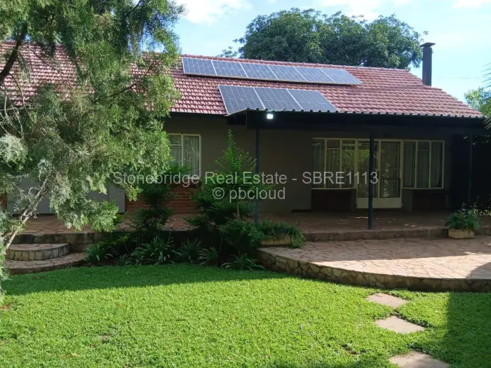 3 Bedroom House to Rent in Famona, Bulawayo