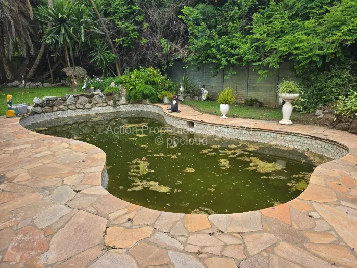 5 Bedroom House for Sale in Strathaven, Harare