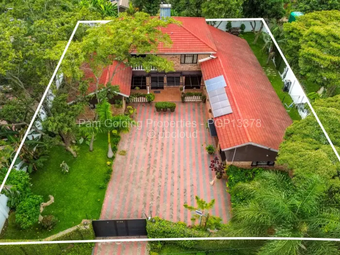 5 Bedroom House for Sale in Zimre Park, Harare