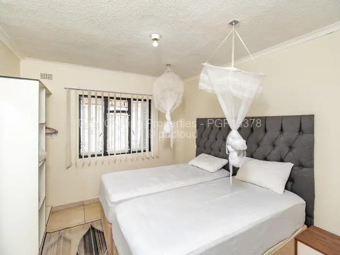 5 Bedroom House for Sale in Zimre Park, Harare