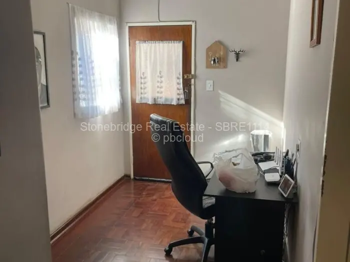Flat/Apartment to Rent in Bulawayo City Centre, Bulawayo