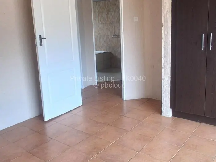 Flat/Apartment to Rent in Strathaven, Harare