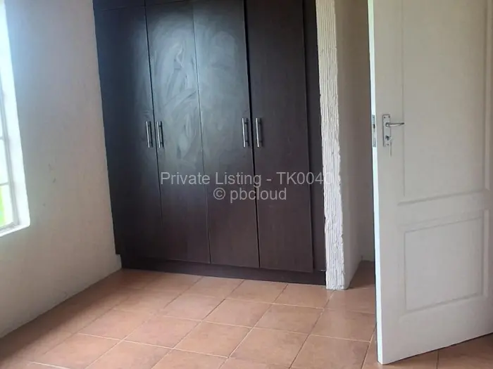 Flat/Apartment to Rent in Strathaven, Harare