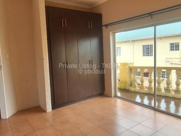 Flat/Apartment to Rent in Strathaven, Harare