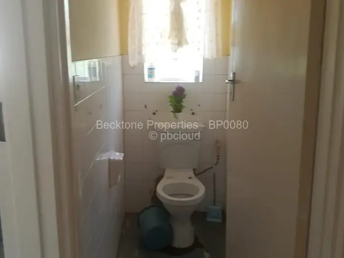 3 Bedroom House for Sale in Parklands, Bulawayo