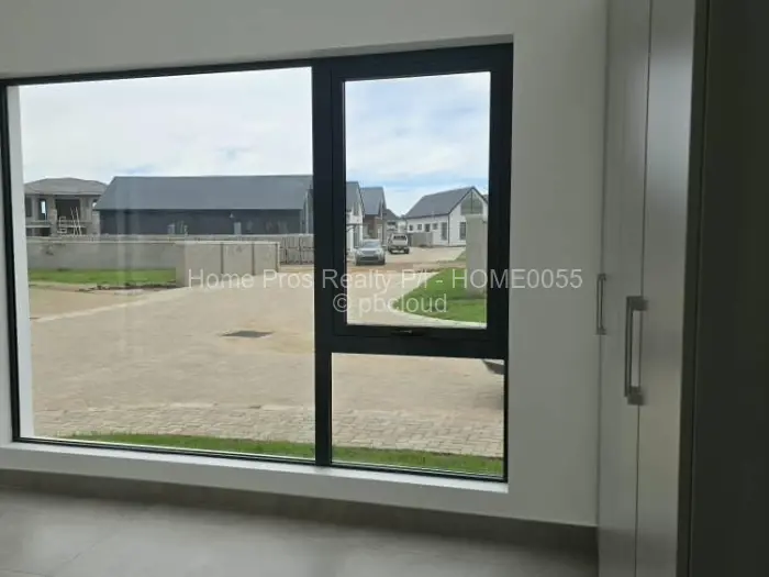 4 Bedroom House to Rent in Borrowdale West, Harare