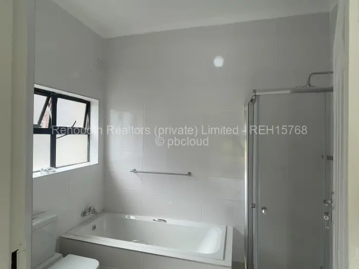 Flat/Apartment to Rent in Madokero Estates, Harare