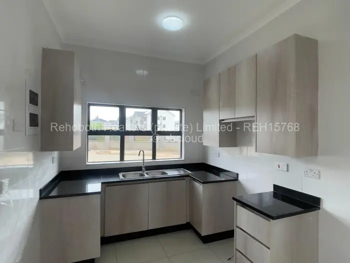Flat/Apartment to Rent in Madokero Estates, Harare