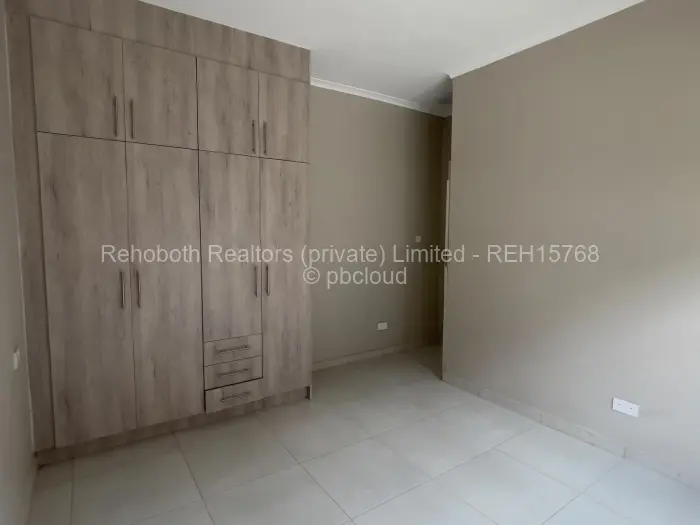 Flat/Apartment to Rent in Madokero Estates, Harare