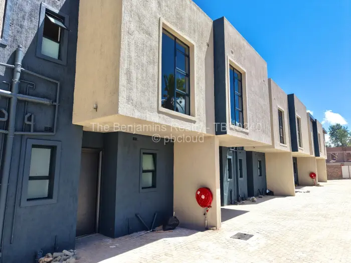 Flat/Apartment for Sale in Strathaven, Harare