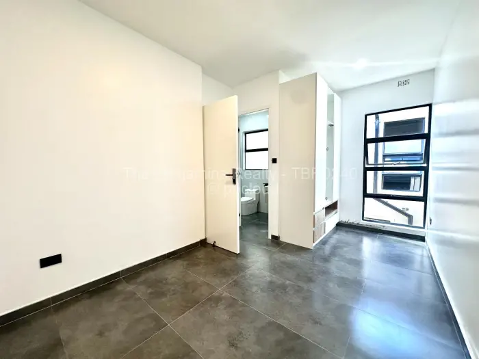 Flat/Apartment for Sale in Strathaven, Harare