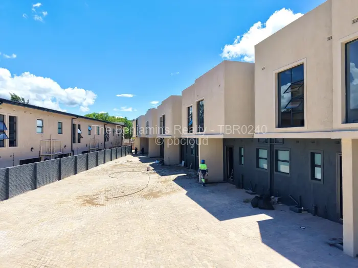 Flat/Apartment for Sale in Strathaven, Harare