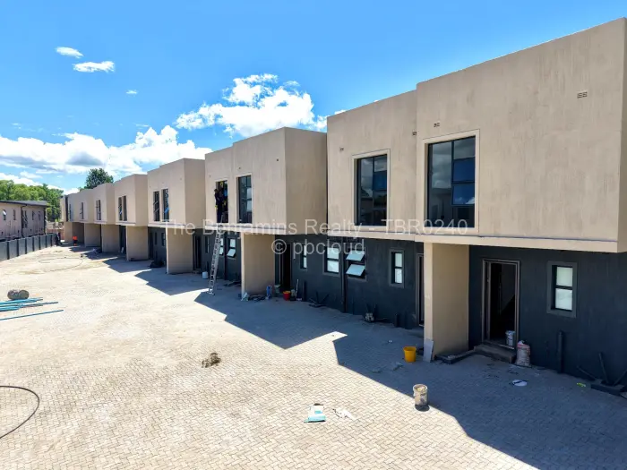 Flat/Apartment for Sale in Strathaven, Harare