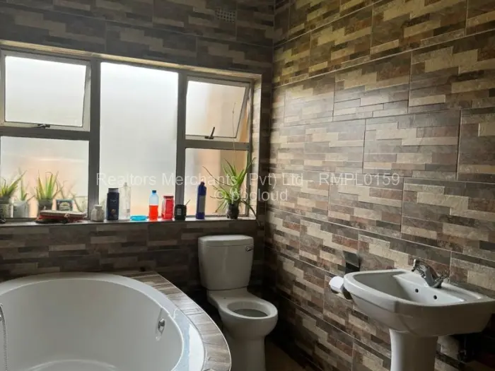 4 Bedroom House for Sale in Arlington, Harare