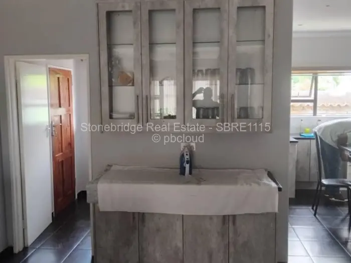 4 Bedroom House for Sale in Harrisvale, Bulawayo